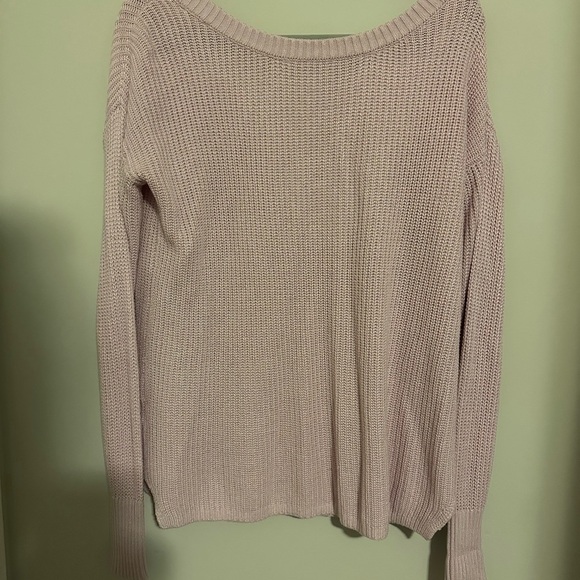 Garage light purple color knit sweater v neck size medium like new condition - Picture 3 of 3